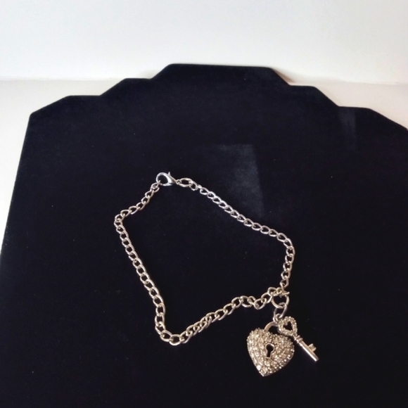 Heart Lock With Heart Key Charm Bracelet Silver Tone Pave Crystals 7" Adjustable - Picture 1 of 4